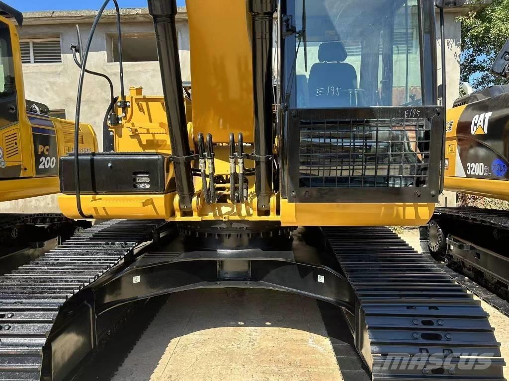 CAT 320 D Beltegraver