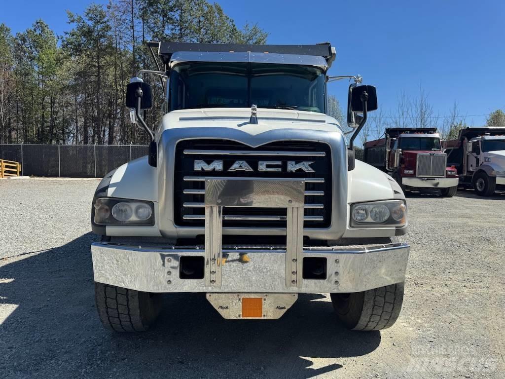 Mack Granite GU 433 Tippbil