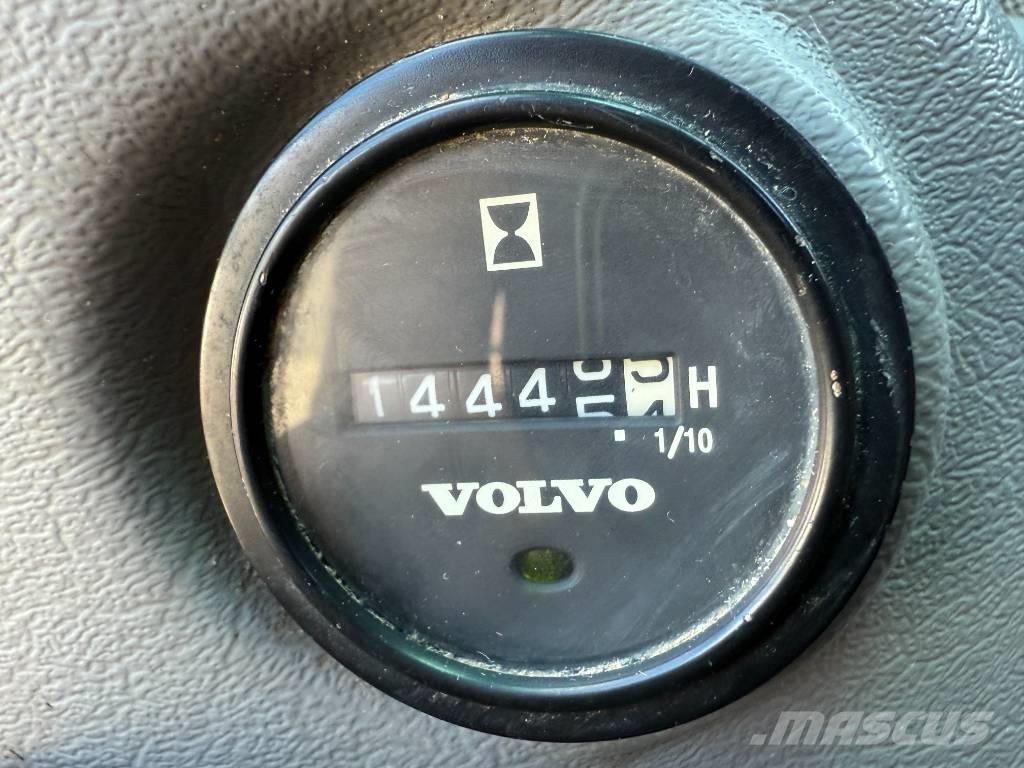 Volvo EW 160 C Hjulgravere