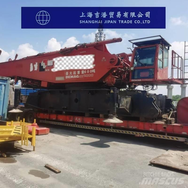 Demag CC 2800 Beltegående Kran