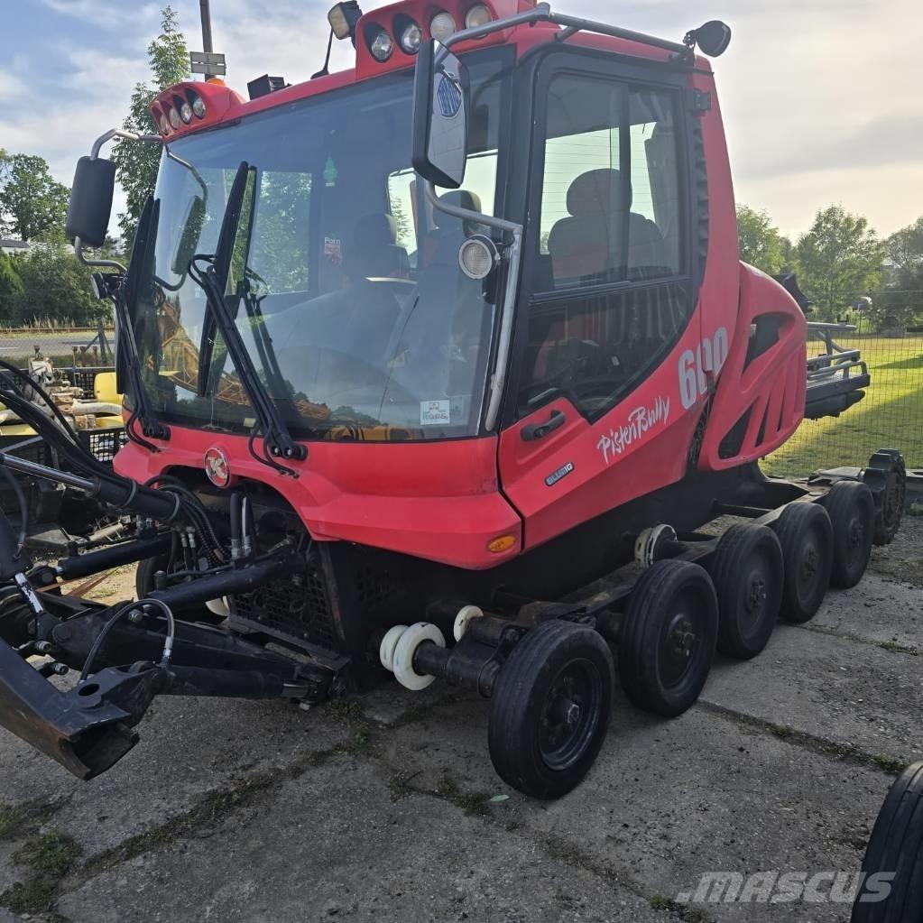 Kässbohrer PB 600 Tråkkemaskiner