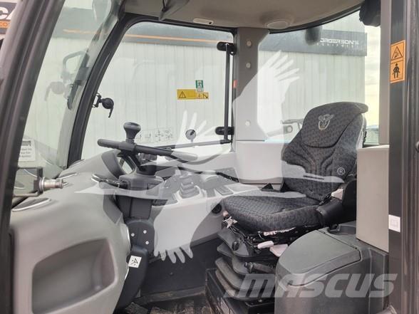 CASE 221F Hjullastere