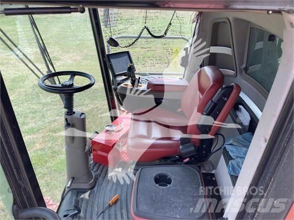 Case IH 8240 Skurtreskere