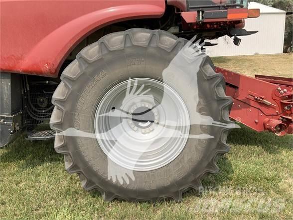 Case IH 8240 Skurtreskere