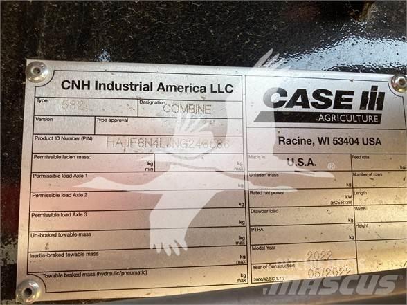 Case IH 8250 Skurtreskere