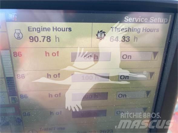 Case IH 8250 Skurtreskere