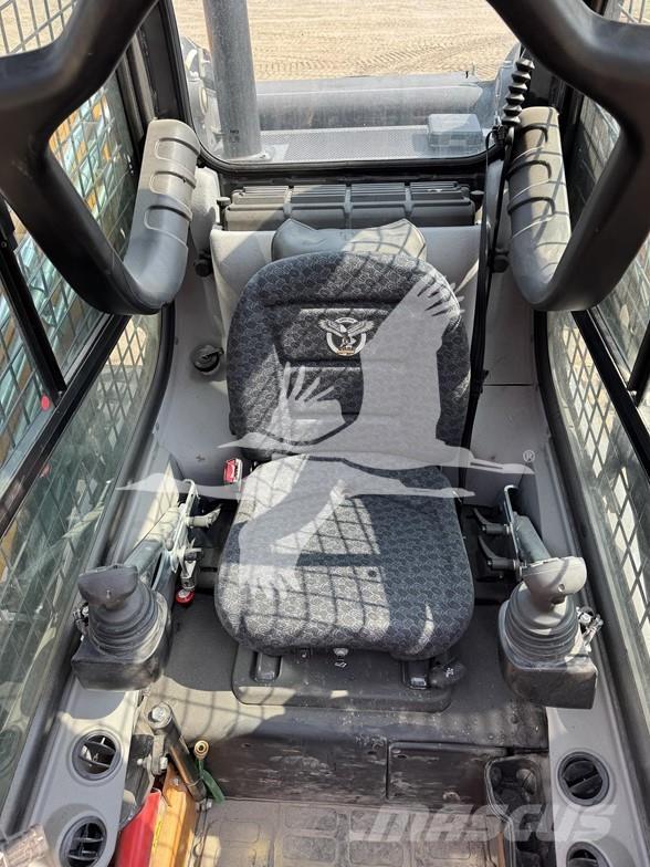 CASE TV450B Kompaktlastere