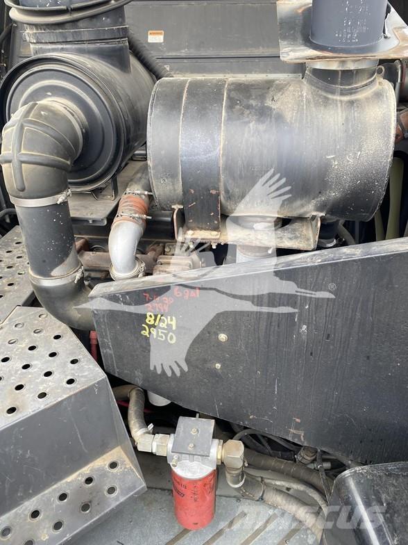 Gleaner R65 Skurtreskere