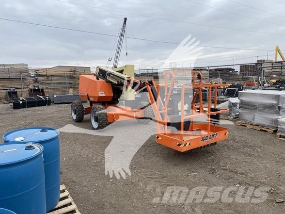 JLG 340AJ Leddede bomlifter