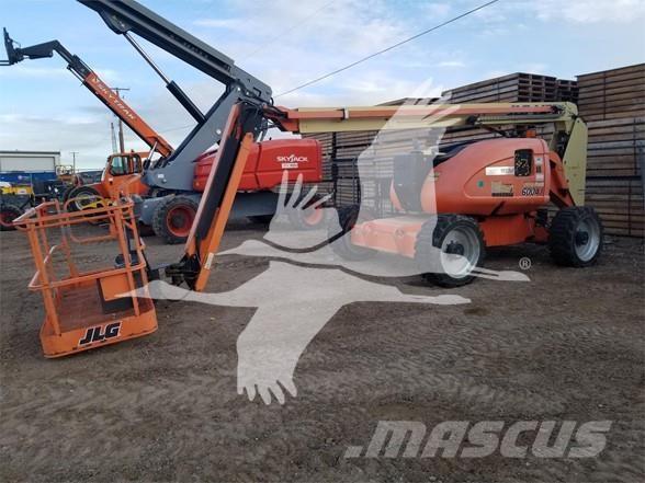 JLG 600AJ Leddede bomlifter
