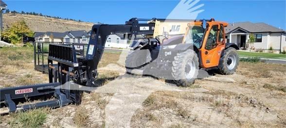 JLG 742 Teleskoplastere