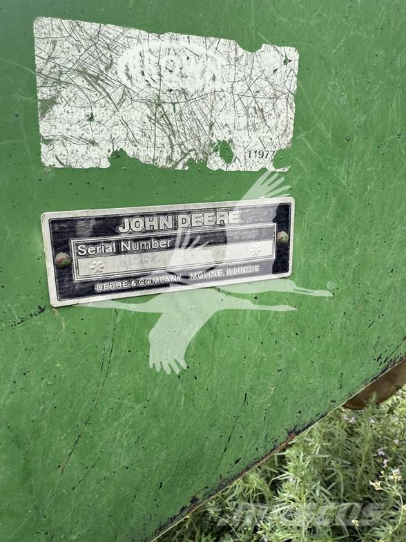 John Deere 630 Skålharver