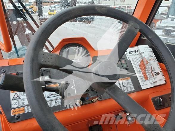 SkyTrak 10054 Teleskoplastere