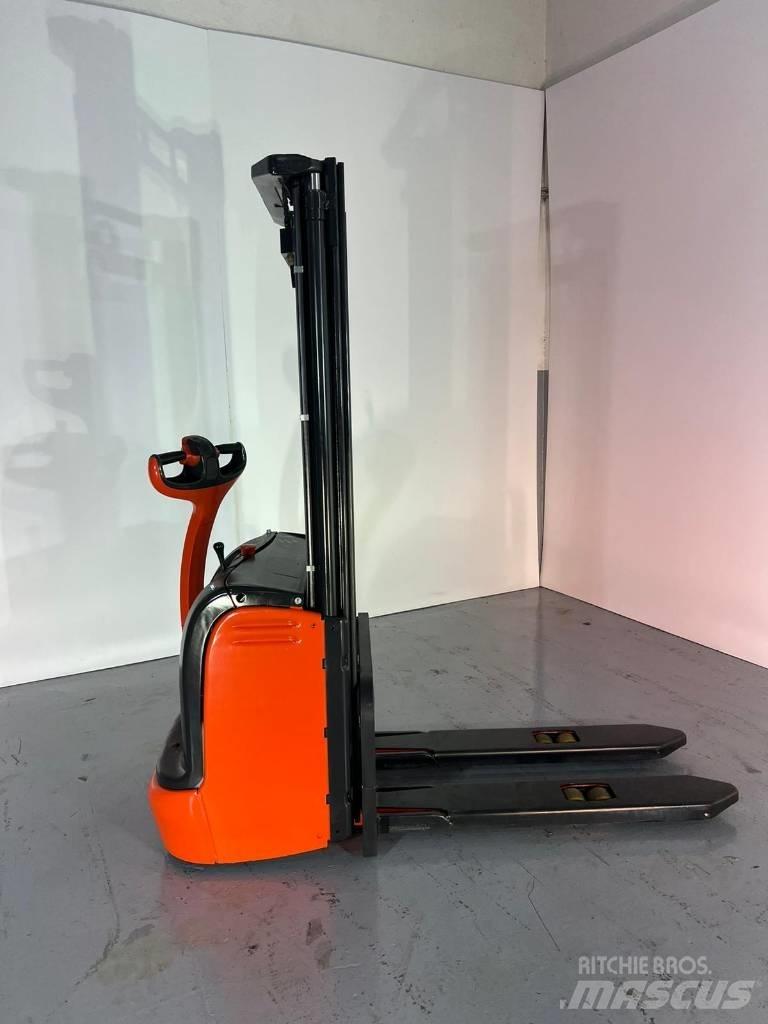 Linde L10 Ledestablere