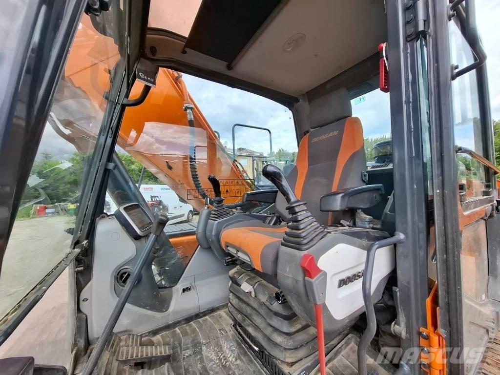Doosan DX 225 LC-5 Beltegraver
