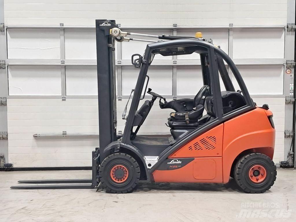 Linde H25T-02 Propan trucker