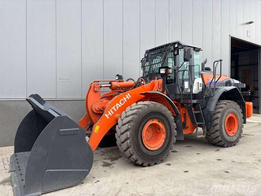 Hitachi ZW 250-6 Hjullastere