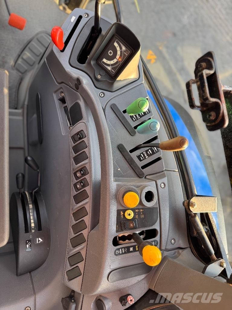 New Holland T 6030 Traktorer