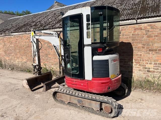 Takeuchi TB 23 R Minigravere <7t