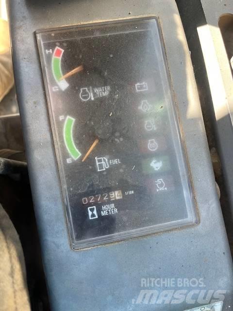 Takeuchi TB 23 R Minigravere <7t