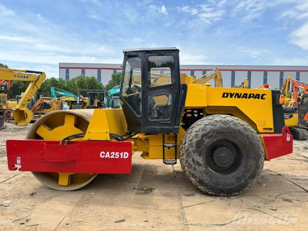 Dynapac CA251D Valsetog