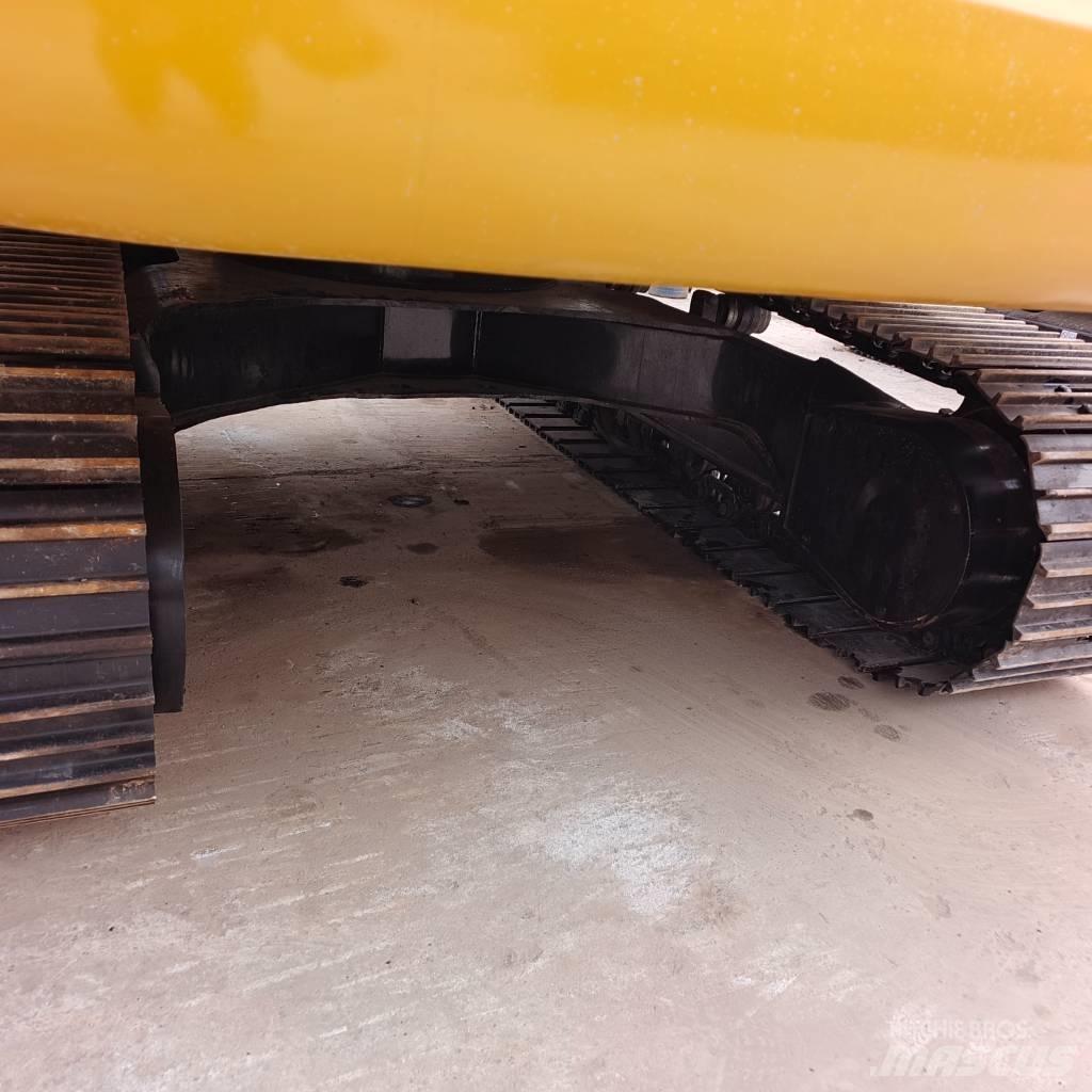 CAT 320D Beltegraver