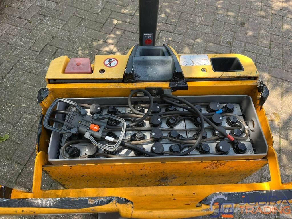 Jungheinrich EJE 118 Ledestablere