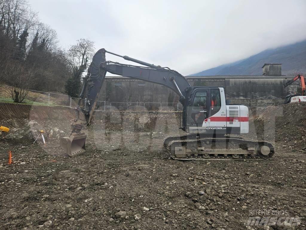Doosan DX 235 LCR Beltegraver
