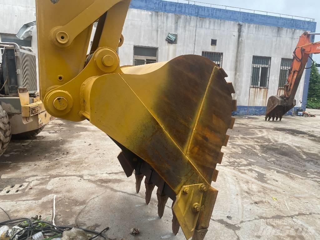 CAT 336 D Beltegraver