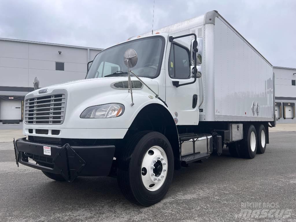 Freightliner M 106 Skapbiler