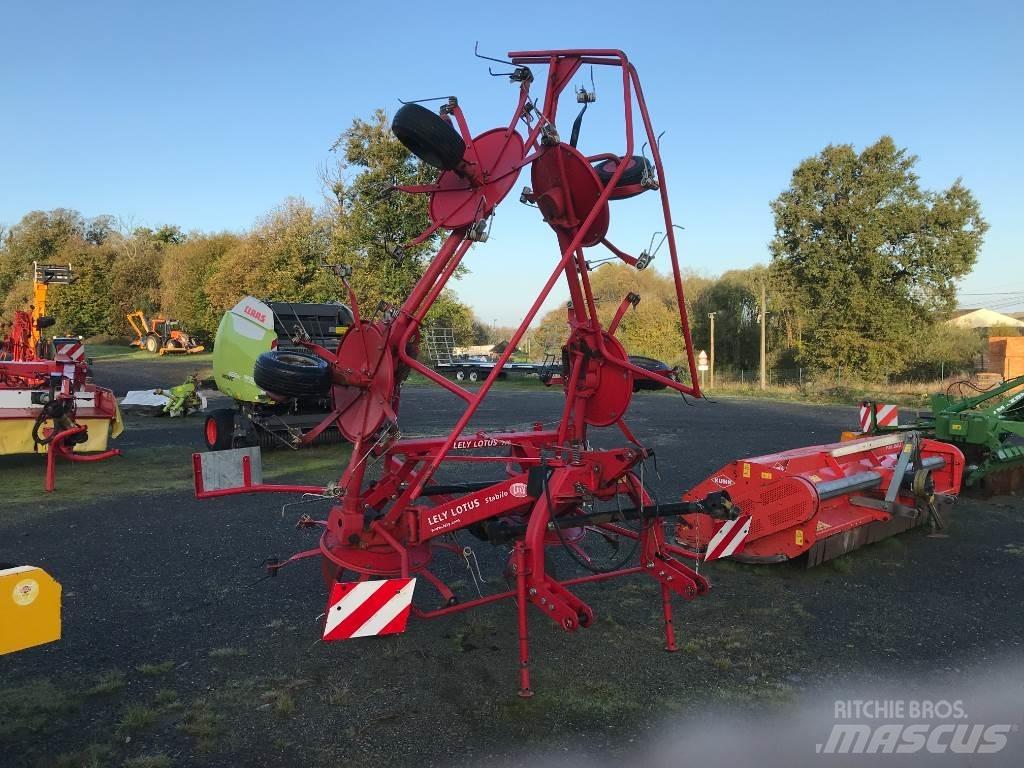 Lely LOTUS 770 Raker og høyvendere