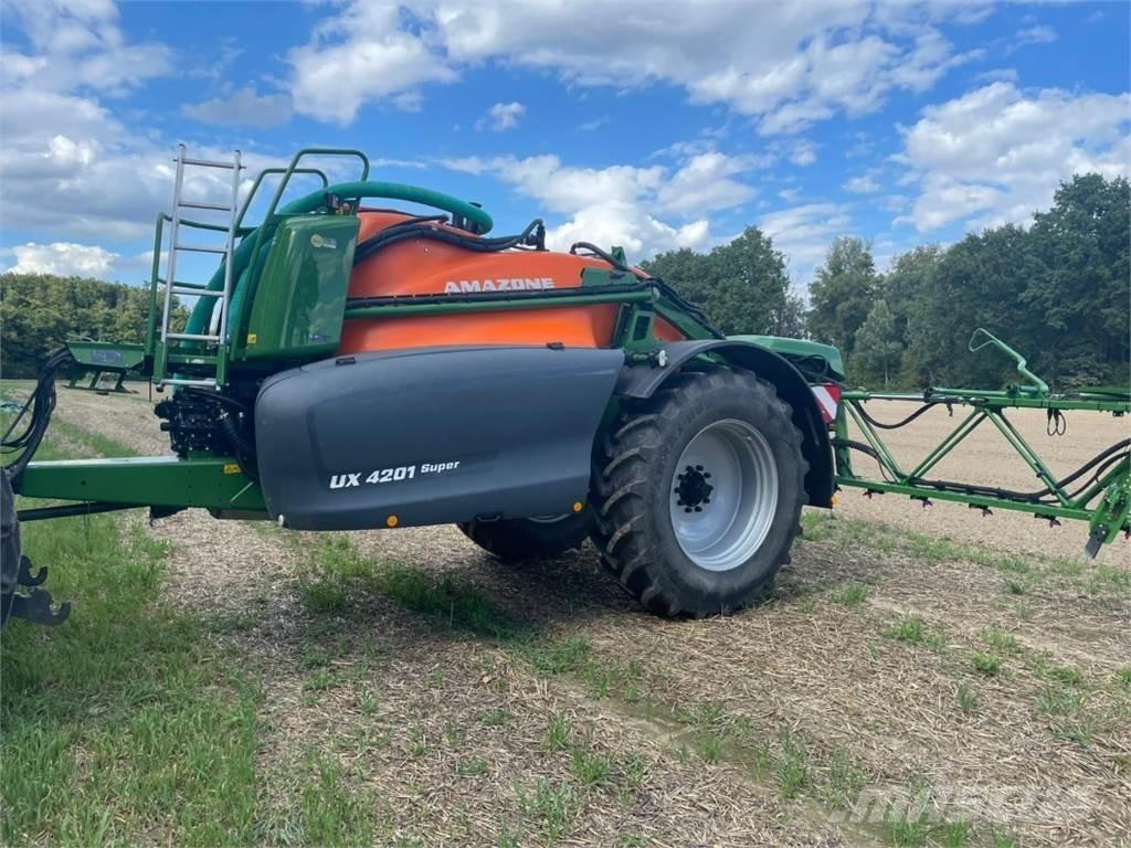 Amazone UX 4201 Slepesprøyter