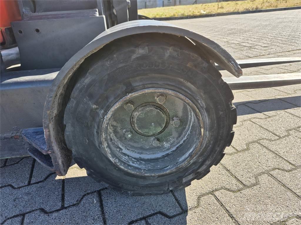 Linde R20G-12 Skyvemasttruck