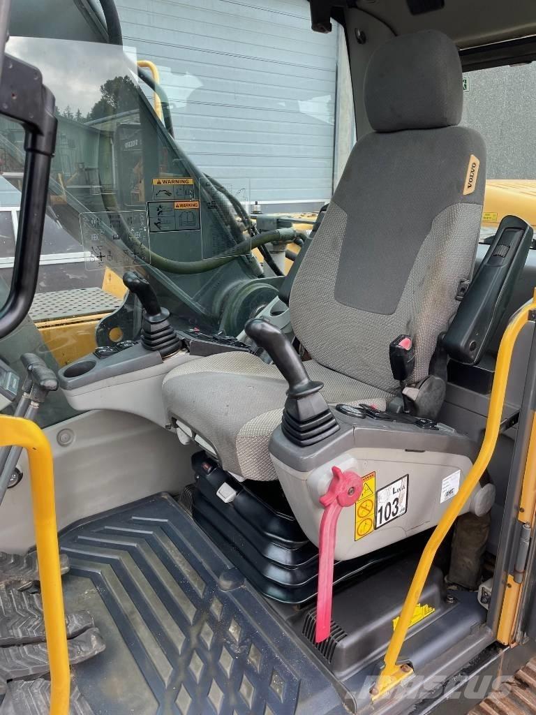 Volvo EC240C Beltegraver