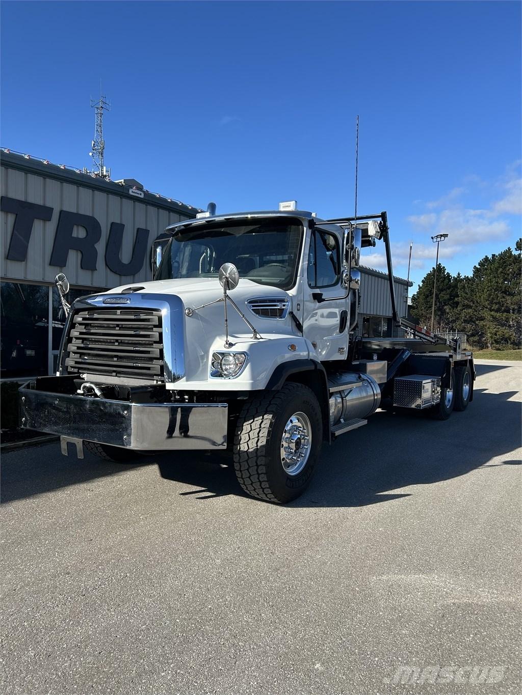 Freightliner 114 SD Kabelløft lastebiler