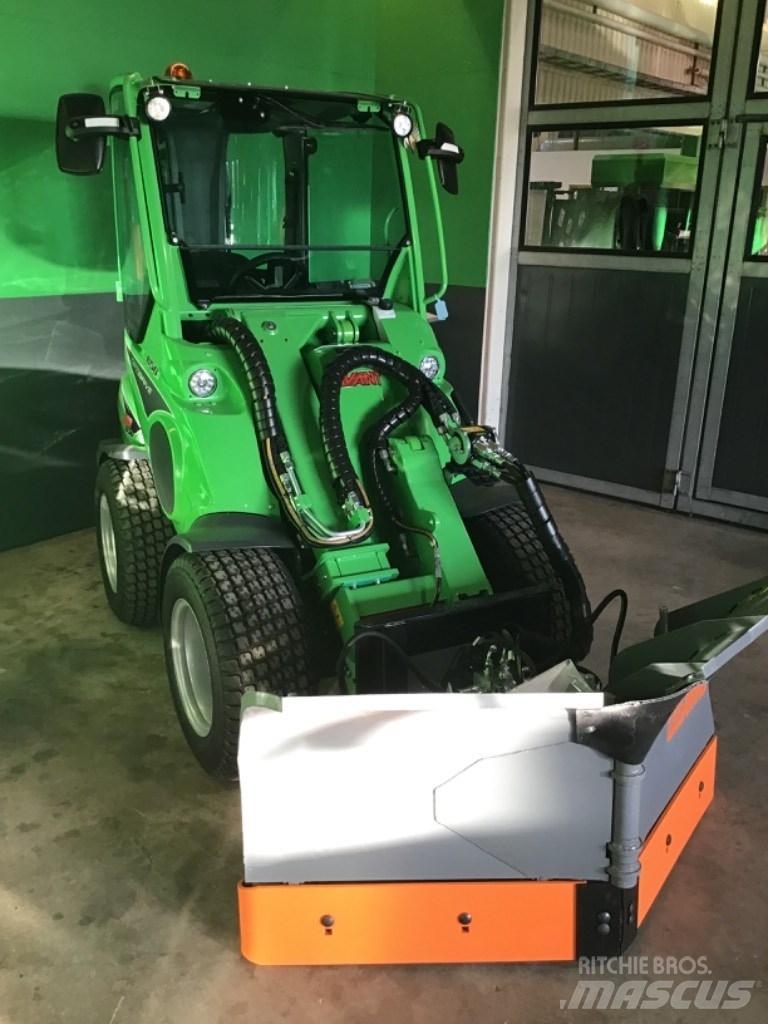 Avant 650I Kompaktlaster