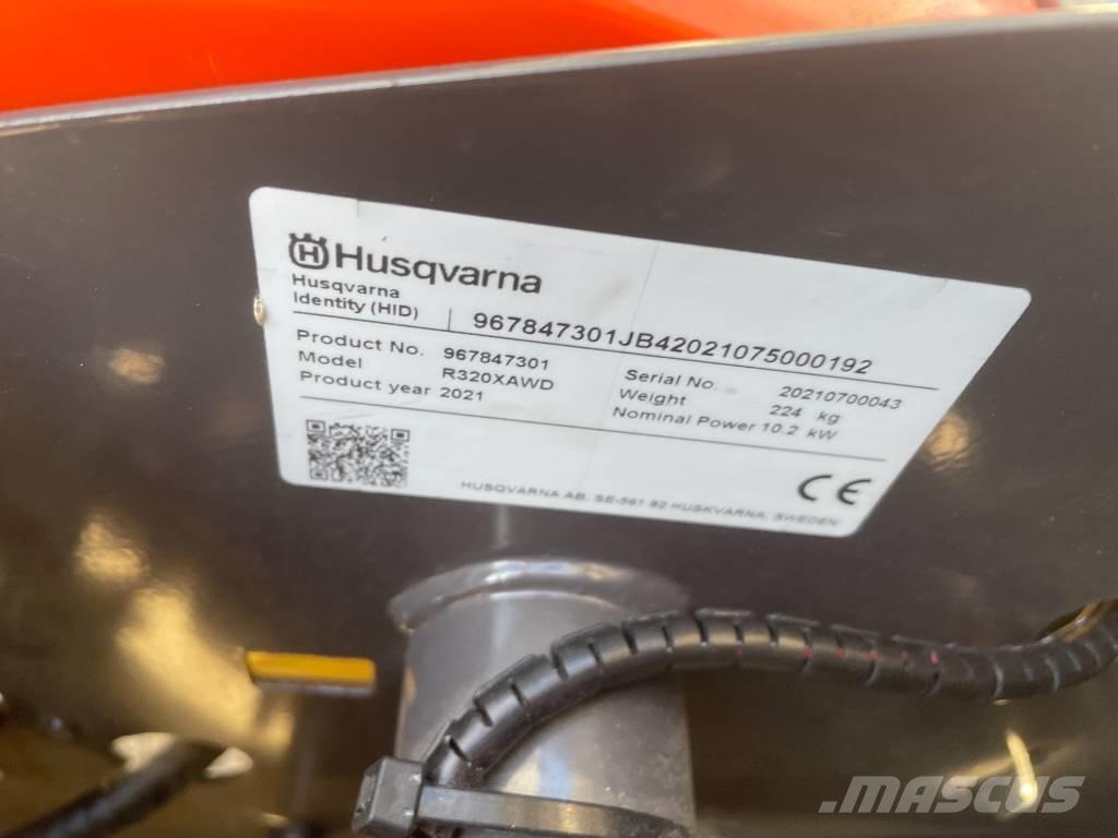 Husqvarna R320X AWD Sitteklippere