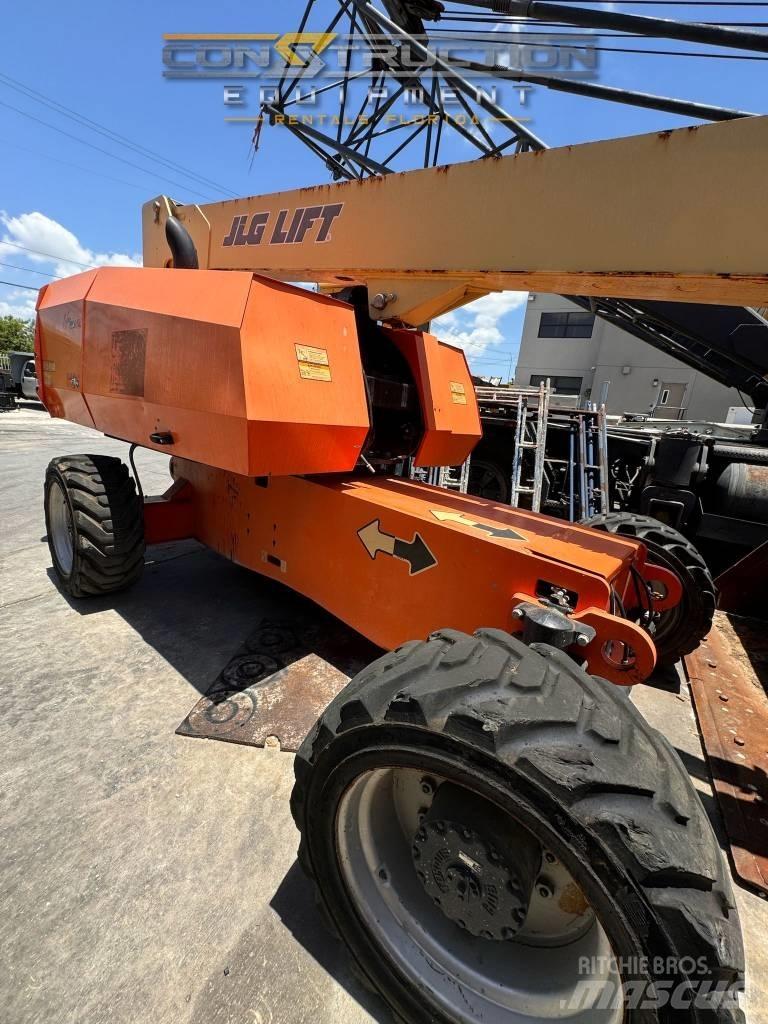 JLG 800 S Teleskop bomlifter