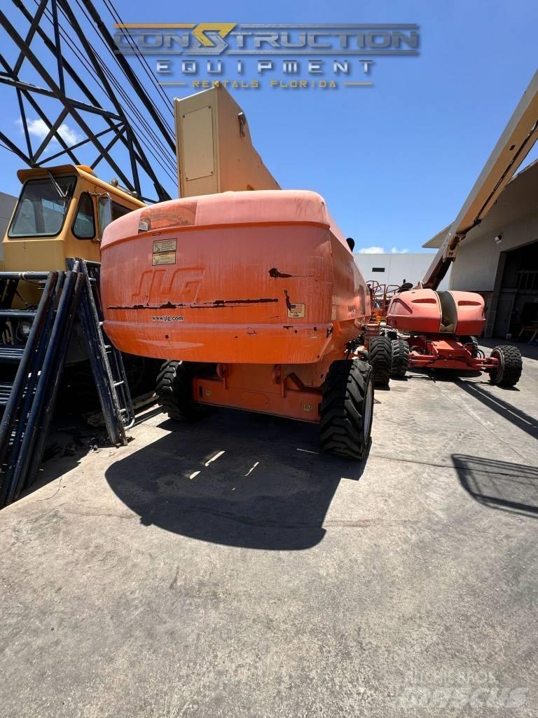 JLG 800 S Teleskop bomlifter