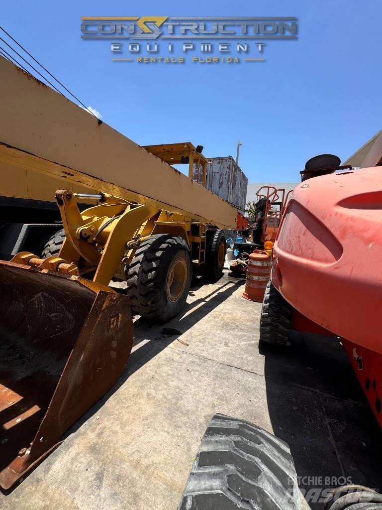 JLG 800 S Teleskop bomlifter