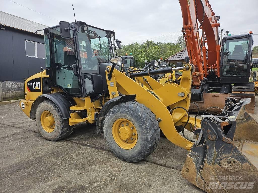 CAT 907M Hjullastere