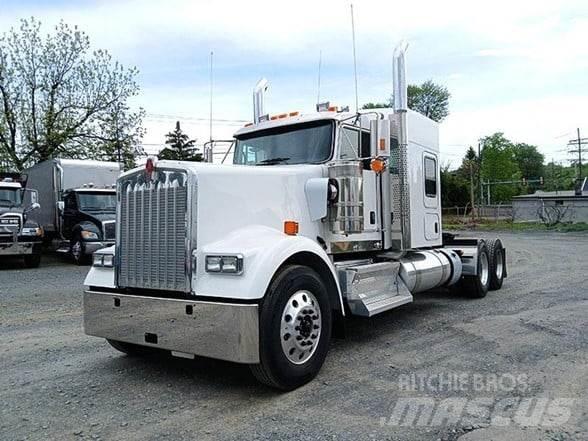 Kenworth W900L Trekkvogner