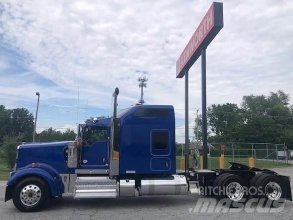 Kenworth W900L Trekkvogner