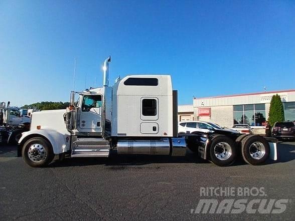 Kenworth W900L Trekkvogner