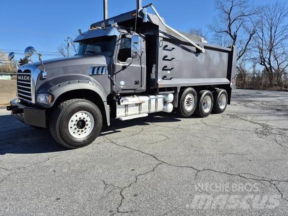 Mack GRANITE 64FR Tippbil