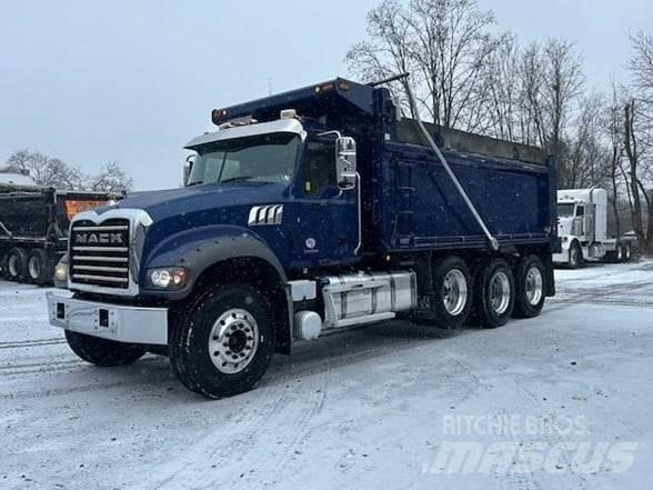 Mack GRANITE 64FR Tippbil