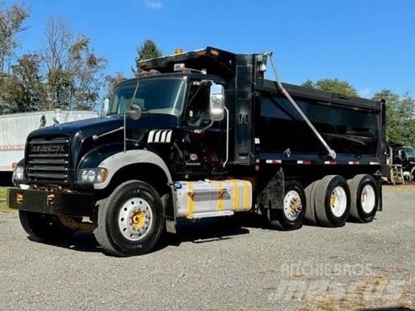 Mack GRANITE GU713 Tippbil