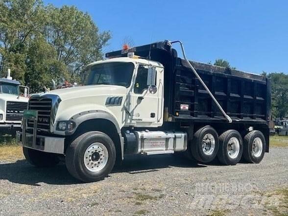 Mack GRANITE GU713 Tippbil
