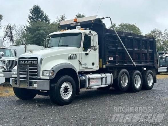 Mack GRANITE GU713 Tippbil