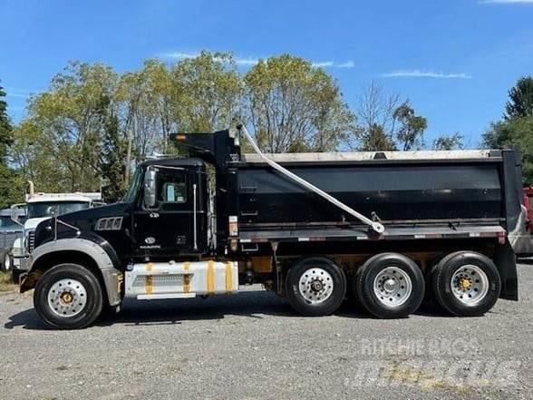 Mack GRANITE GU713 Tippbil